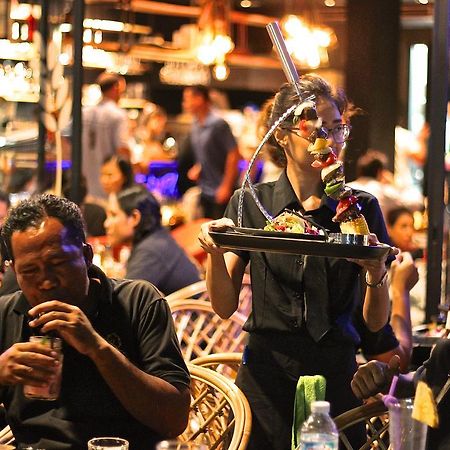 Little Paris Phuketアパートメント エクステリア 写真