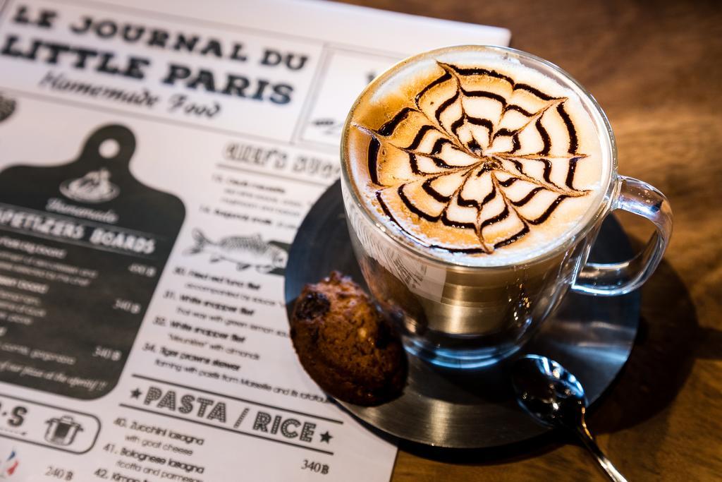 Little Paris Phuketアパートメント エクステリア 写真
