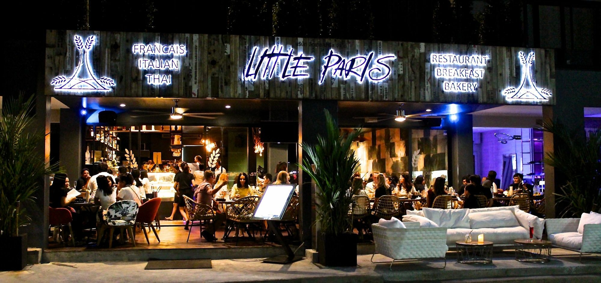 Little Paris Phuketアパートメント エクステリア 写真